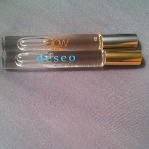 Jennifer Lopez roll on perfume set.