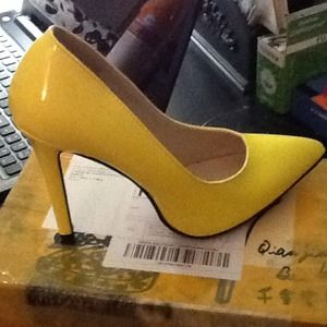Pump shoes
