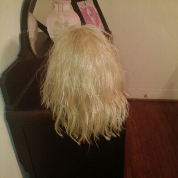 #613/624 mix Lace Front Med Length Blonde wig - Picture 2 of 2