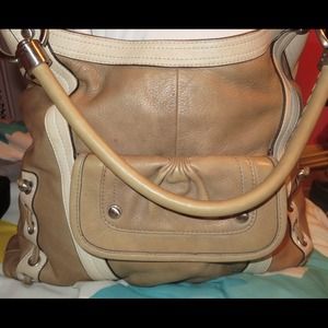 ⭐️B. Makowsky Tan Bag!⭐️