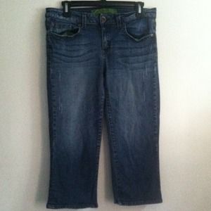 Capri Jeans