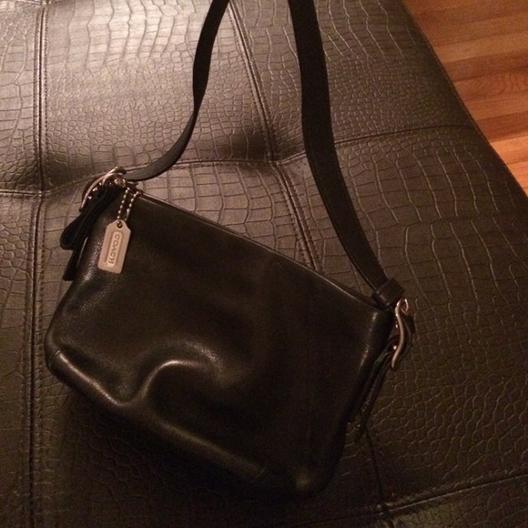 Coach 100% real!!! - Picture 3 of 4