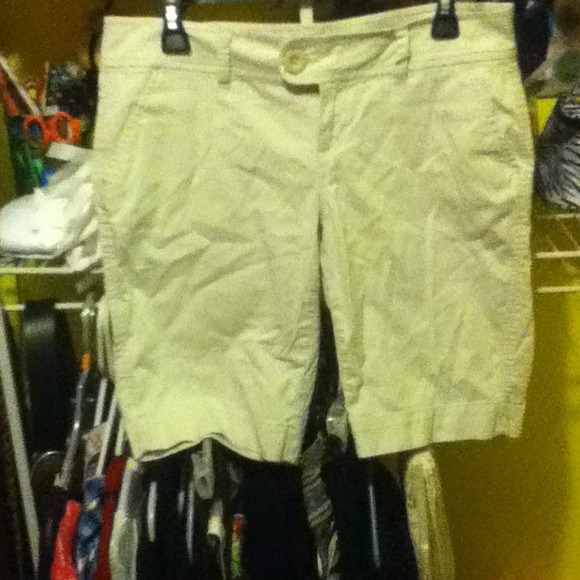 Arizona jean company shorts - Picture 1 of 2
