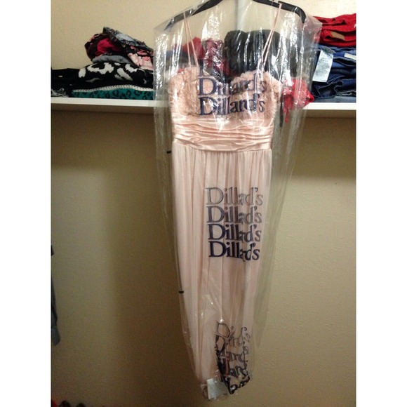 prom dress. - Picture 2 of 2