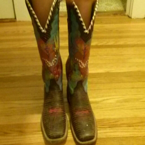 Ariat cowboy boots