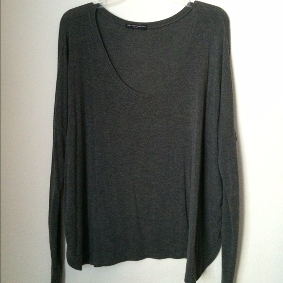 🚫SOLD🚫Brandy Melville Long sleeve Grey Top