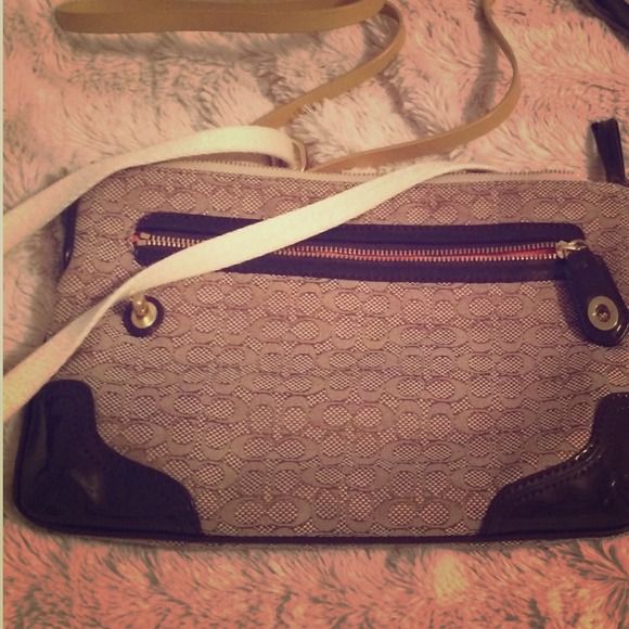 Small coach chocolate Crosby.