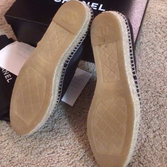 SOLD!! 2014 Chanel Espadrilles Black Leather Sz 39 - Picture 3 of 4