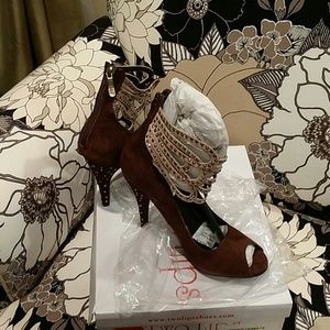 REDUCED TWO  LIPS BROWN SUEDE HEEL SHOES New/box