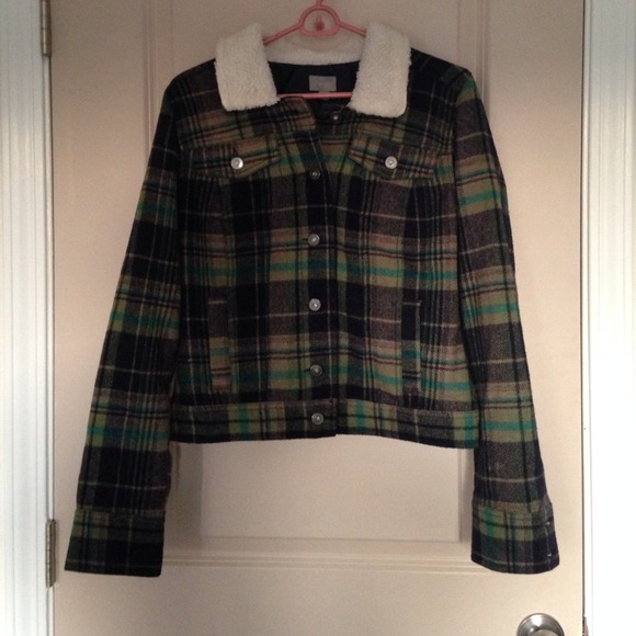 Green plaid jacket