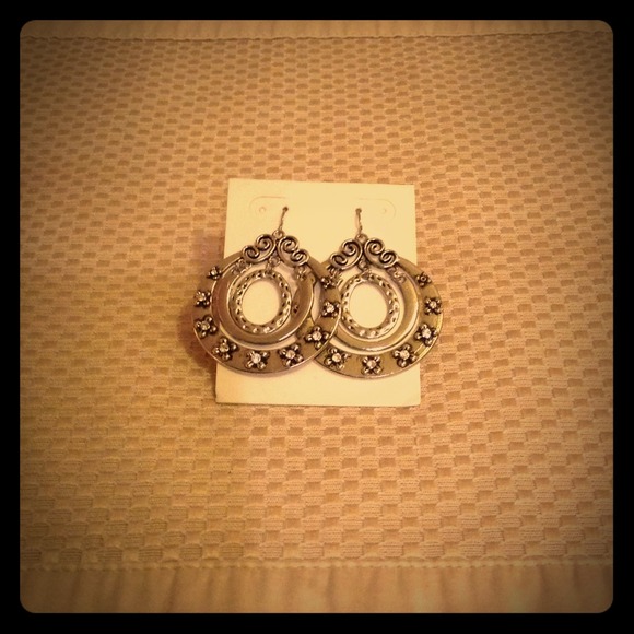 Stylish hoop earrings