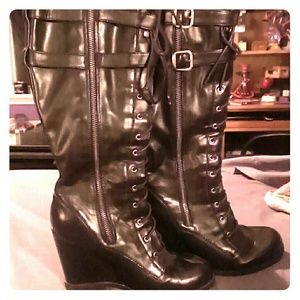 Black MIA women's lace up wedged boots