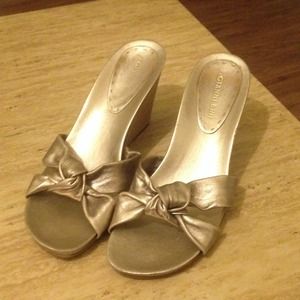 Gianni Bini Gold Wedges