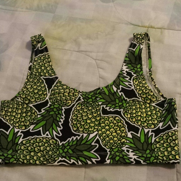 H&M pineapple crop top