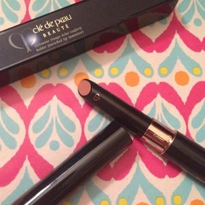 Cle de Peau Beaute Lip Luminizer in 201 + holder