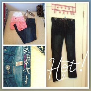 ❌SOLD❌🎉Refuge Skinny Jeans