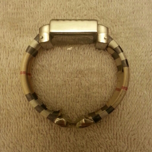 Watch - Picture 4 of 4