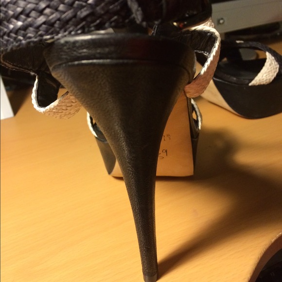 Stuart Weitzman platform heels black & white. - Picture 2 of 4