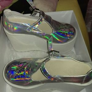 SALE I can lower the priceHolograms mary jane unif