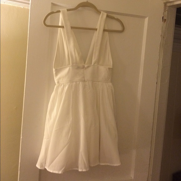 Tobi Kassandra skater dress - Picture 2 of 4