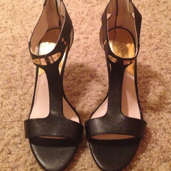 Michael Kors Heels Scandel