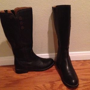 Söfft Black Leather Boots