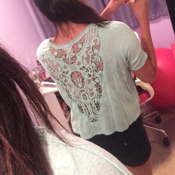 Top - Picture 2 of 2