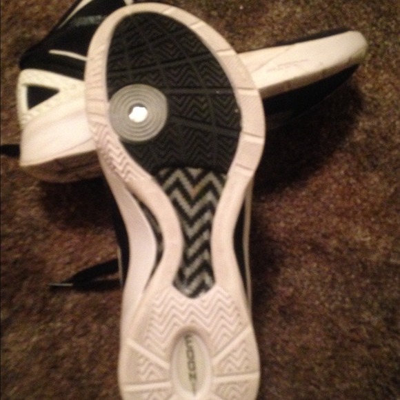 Nike Zoom size 9.5 - Picture 3 of 4