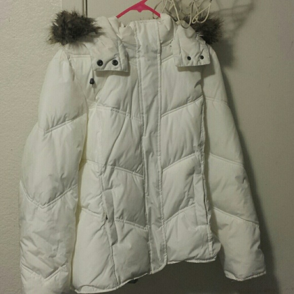 G.A.P. White Puff Coat