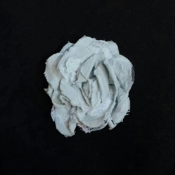 Light Blue Rose Clip (NWOT)