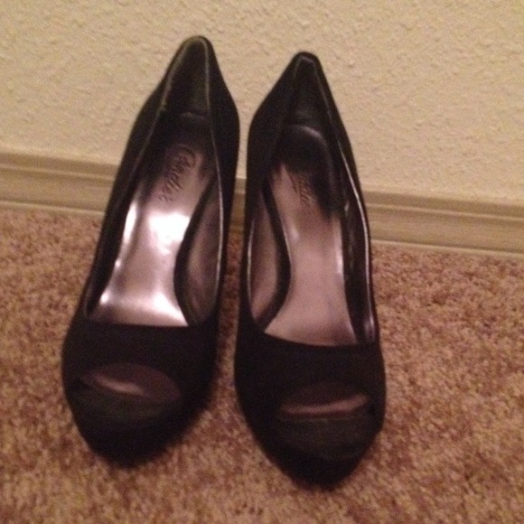 Black heels