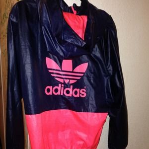 Brand new Adidas windbreaker.💖