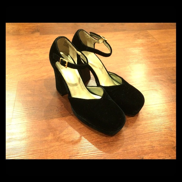 High heel shoes