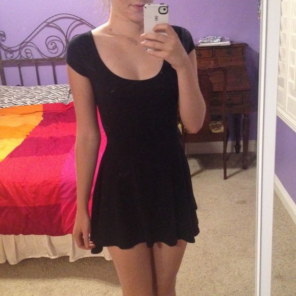 Brandy Melville open back dress