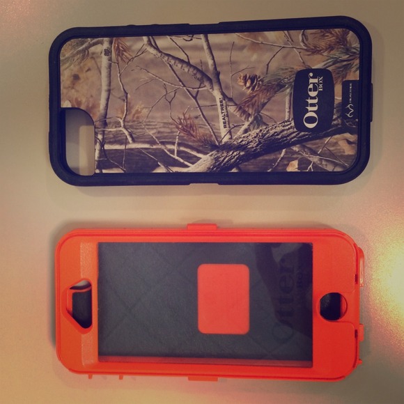SOLD Defender case 5/5S
