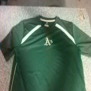 Oakland A's large tee shirt