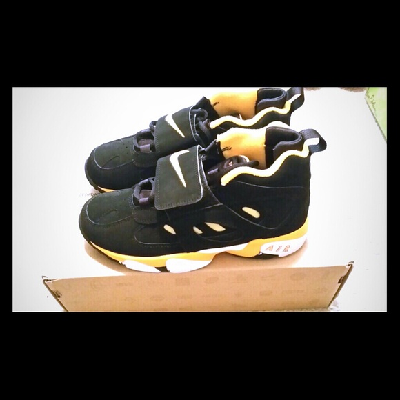 Deon Sanders Diamond Turf