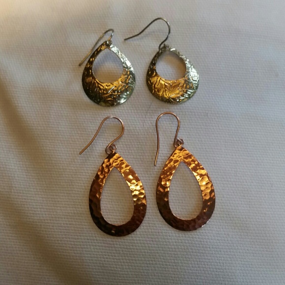 Lot of 2 gold and rose gold dangle boho earrings