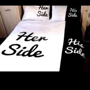🚫SOLD🚫Her Side His Side Duvet Set.