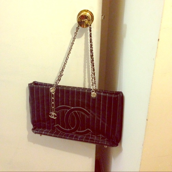 Chanel purse