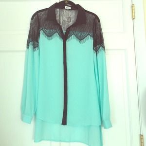 NEW Tobi Mint Green with black lace blouse!
