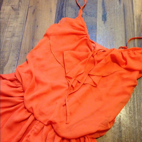 ❌ Bundled - Picture 2 of 3