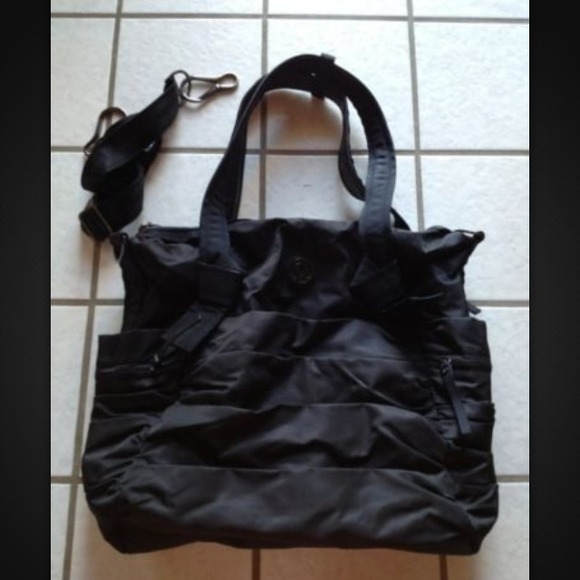 Lululemon black triumphant gym bag reserved