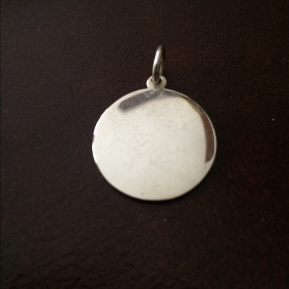 .925 Sterling silver circle charm🌷