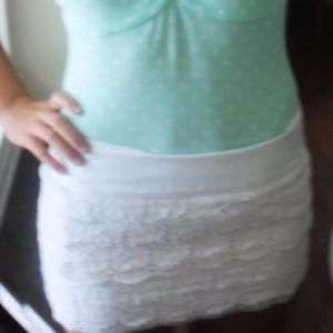 White lace skirt