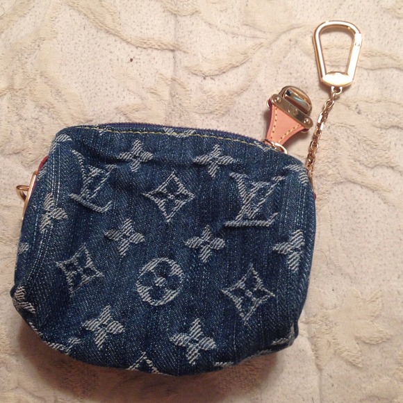 Small Denim Louis Vuitton Small Pouch W/ key ring