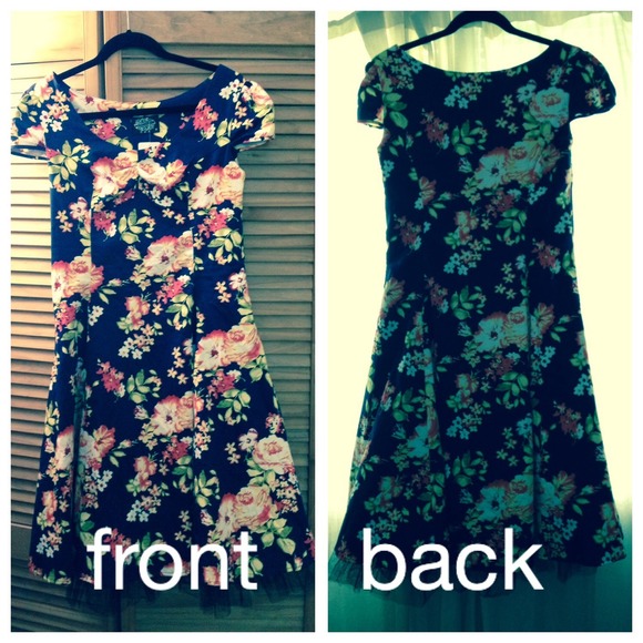 Vintage look dress
