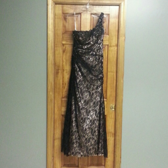 Johnathan Kayne Formal Gown