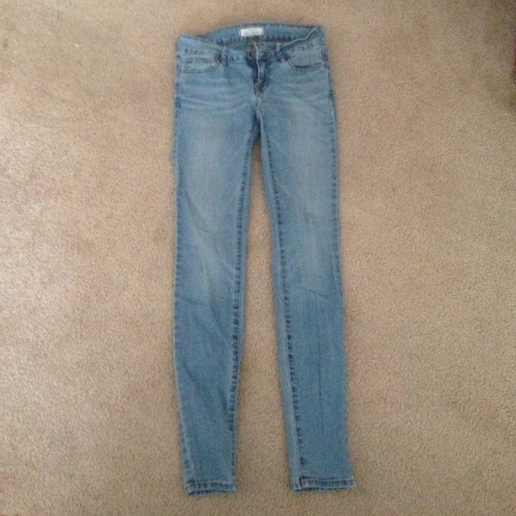 Light washed pac sun skinny jeans