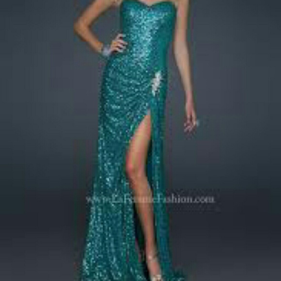 Le Femme Gown in Peacock